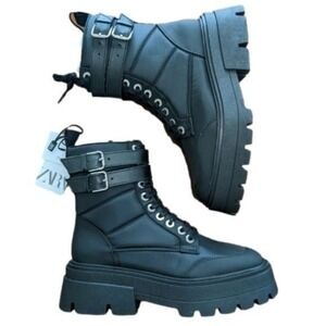 ZARA Black nylon Quilted Women's Lace Up Ankle Boots lug sole chunkyl Size 10